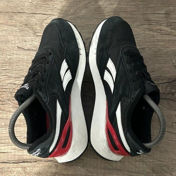 Reebok Classic Suede Men’s Athletic Shoes Size 4 Black main image 5